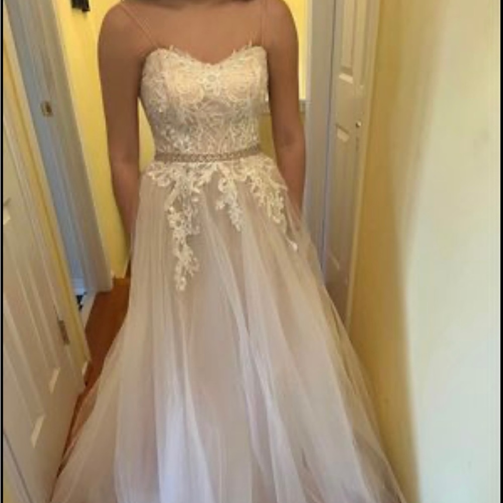 Soft pink prom dress